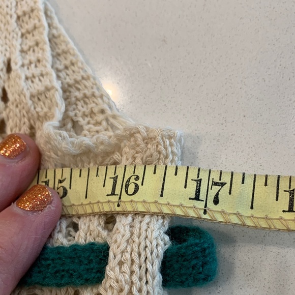 Contemporary complete Cream Crochet Floral Tank Top with flowers SM NWT - Picture 6 of 7